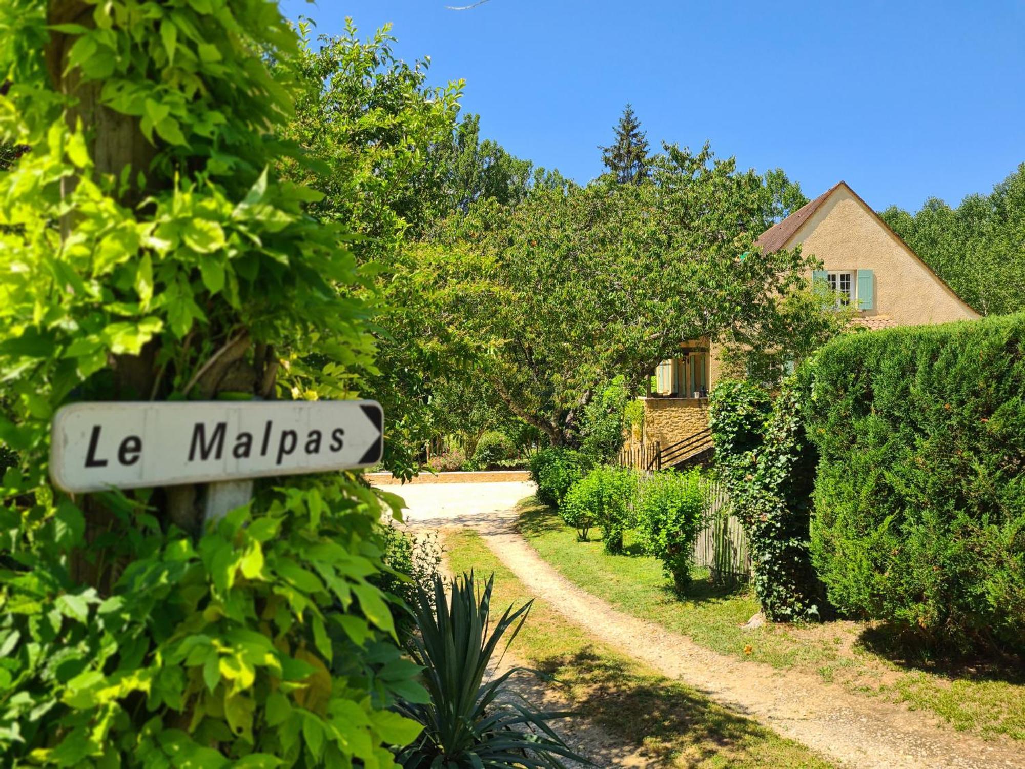 Le Malpas Kingfisher Belves Exterior photo